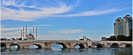 Çoruh Outdoor Travel & Tour  22.Yıllık Deneyim - | Gürcistan, Azerbaycan ve İran Turlari konusunda uzmanlık ister.