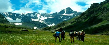 Çoruh Outdoor Travel & Tour  22.Yıllık Deneyim - | Gürcistan, Azerbaycan ve İran Turlari konusunda uzmanlık ister.