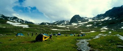 Çoruh Outdoor Travel & Tour  22.Yıllık Deneyim - | Gürcistan, Azerbaycan ve İran Turlari konusunda uzmanlık ister.